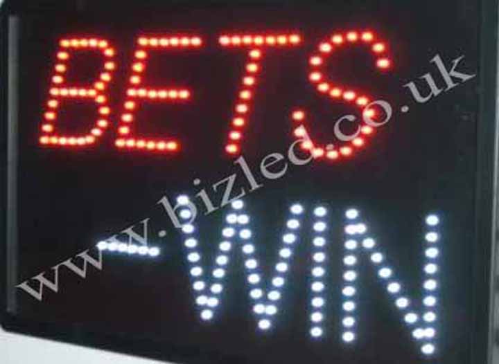 QUALITY FLASHING BETS-WIN LED new window shop signs